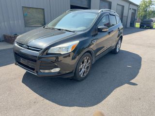 2015 Ford Escape Titanium - Exterior Front Left Corner Image